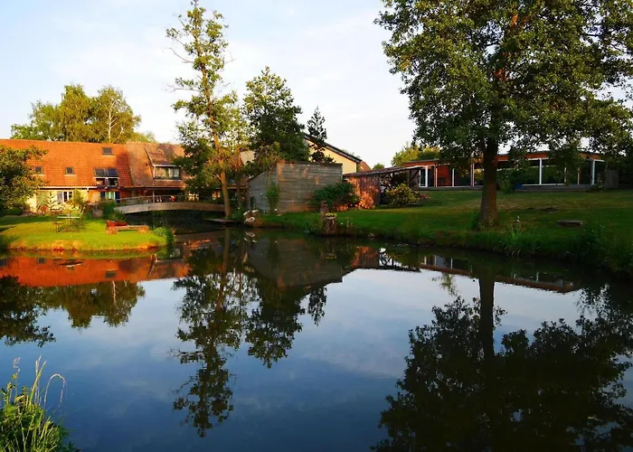 Farm By Red River With Indoor Pool Apartment
